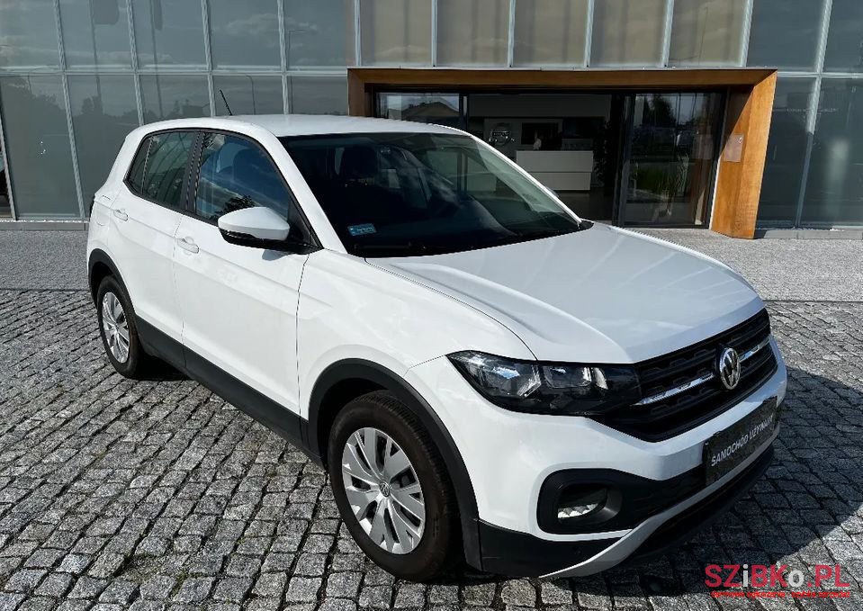2019' Volkswagen T-Cross photo #2