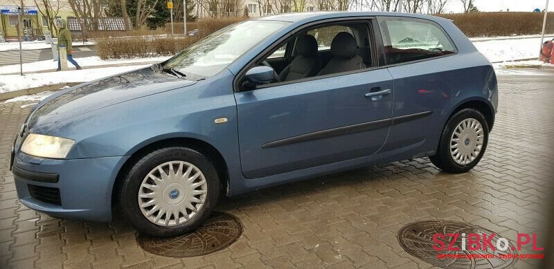 2002' Fiat Stilo photo #1