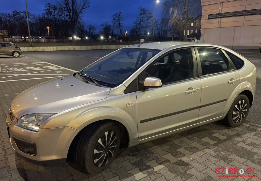 2007' Ford Focus 1.6 Trend photo #1