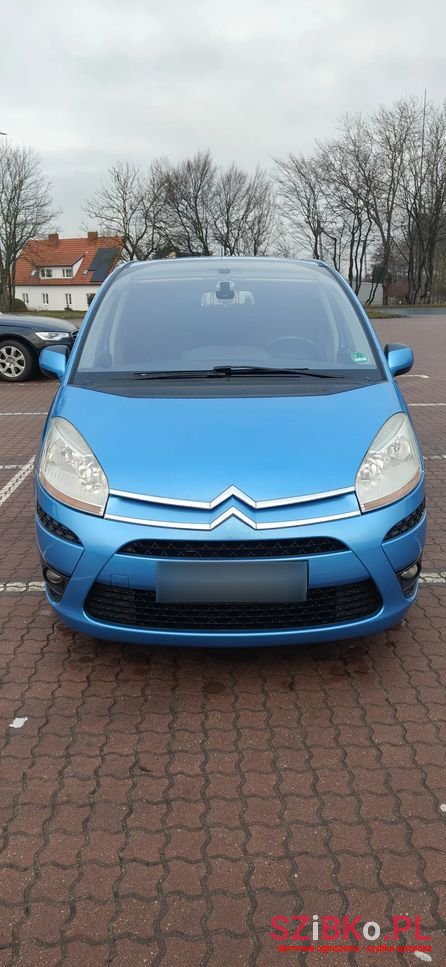 2008' Citroen C4 Picasso photo #1