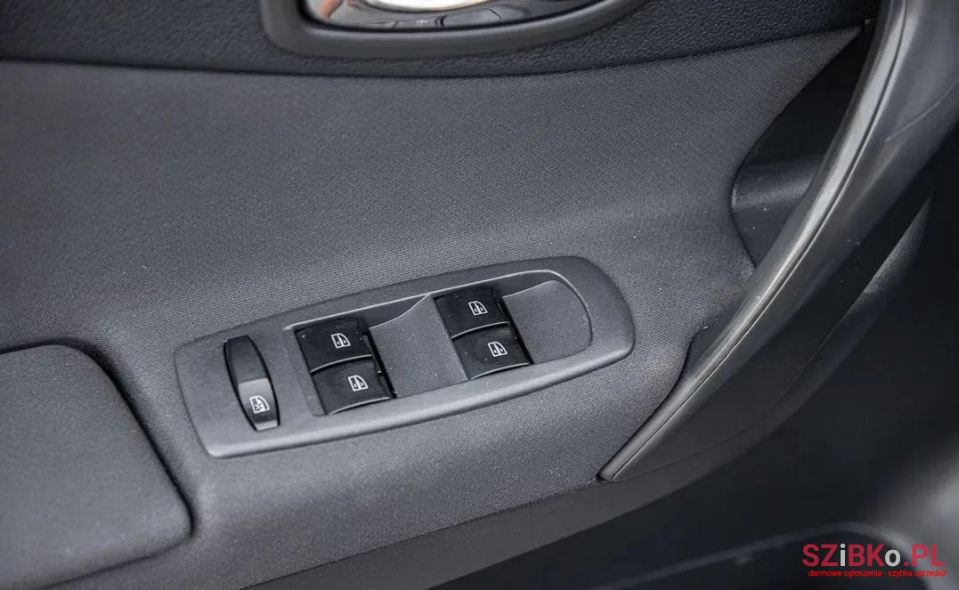 2012' Renault Koleos photo #6