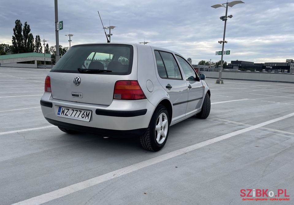 1997' Volkswagen Golf photo #4