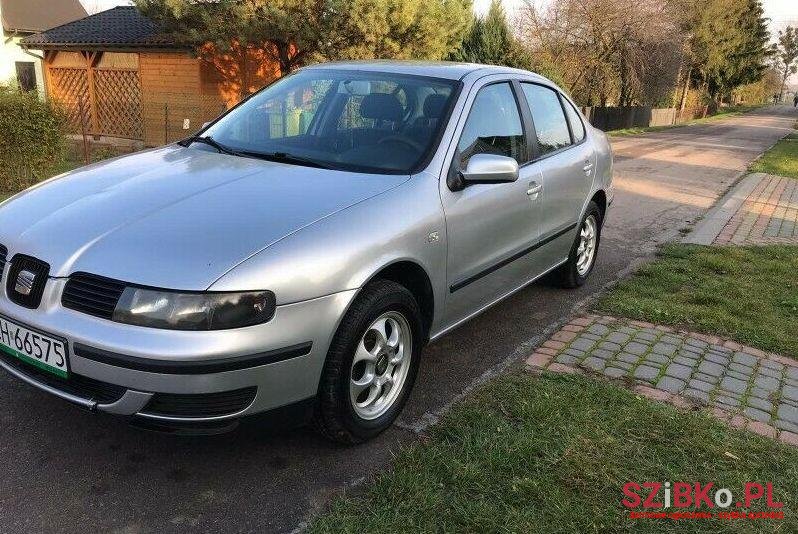 2001' SEAT Toledo photo #1