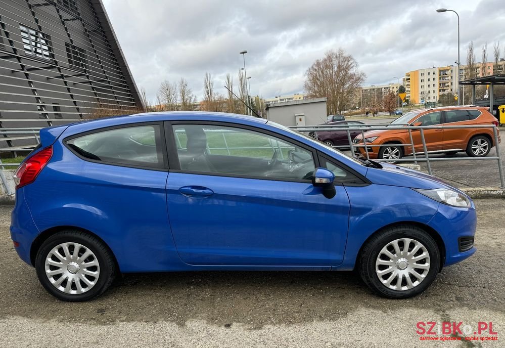 2013' Ford Fiesta 1.0 Ambiente photo #5
