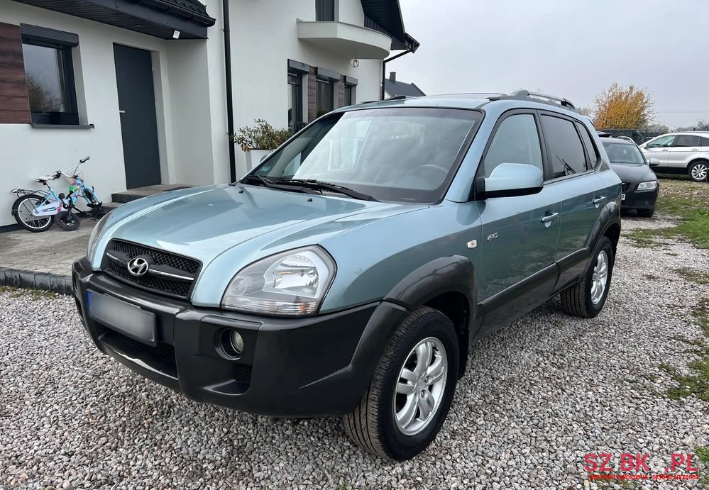 2008' Hyundai Tucson 2.0 Crdi Premium photo #6