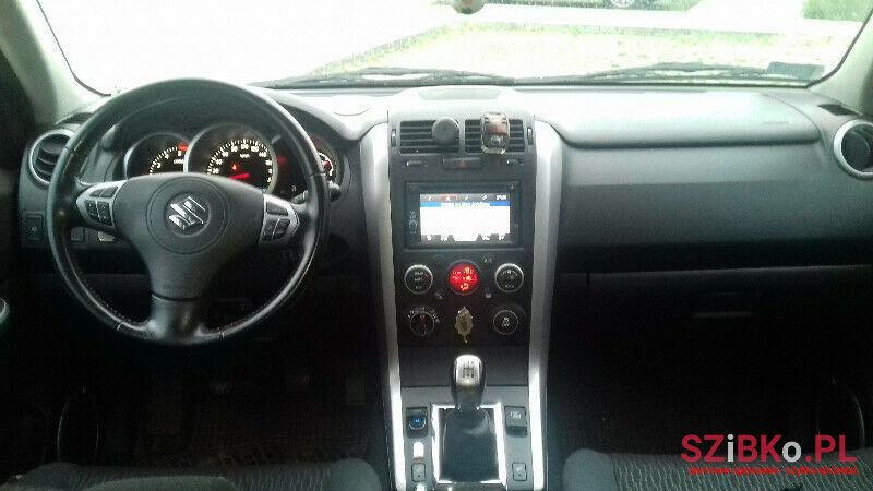 2014' Suzuki Grand Vitara photo #5