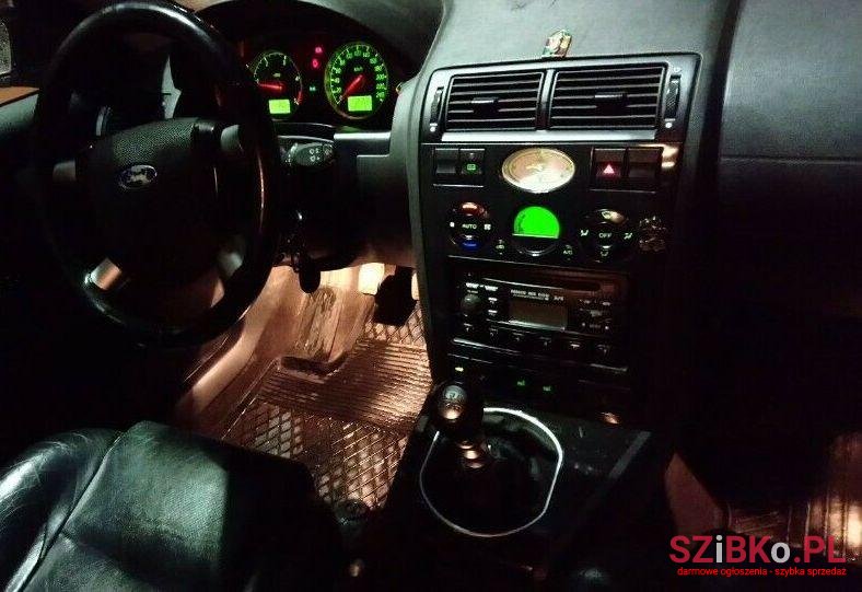 2002' Ford Mondeo photo #3