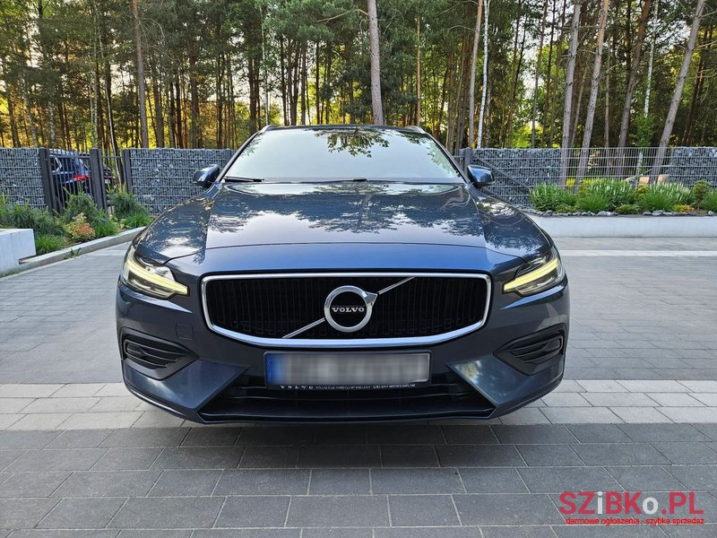 2019' Volvo V60 photo #5