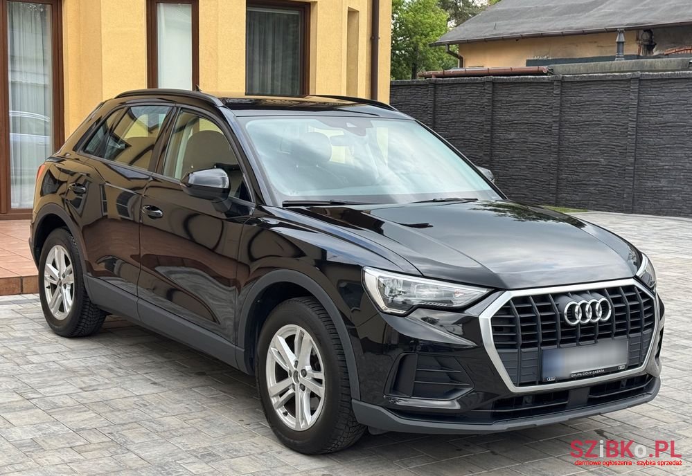 2021' Audi Q3 35 Tfsi S Tronic photo #1