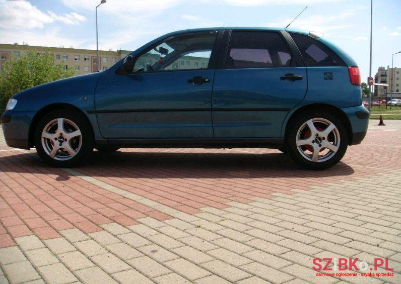 1999' SEAT Ibiza photo #1