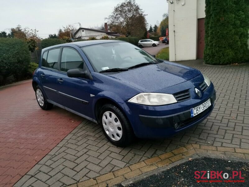 2004' Renault Megane photo #3