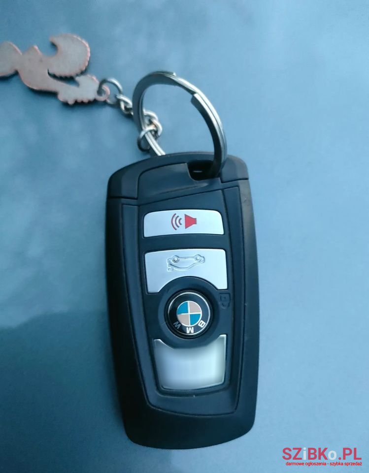 2013' BMW 5 Series 528I Xdrive photo #4