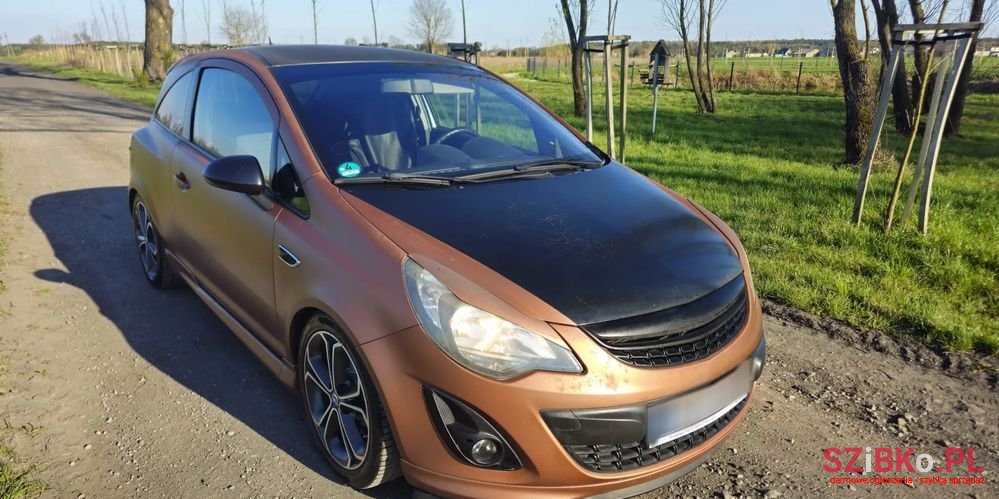 2013' Opel Corsa photo #3