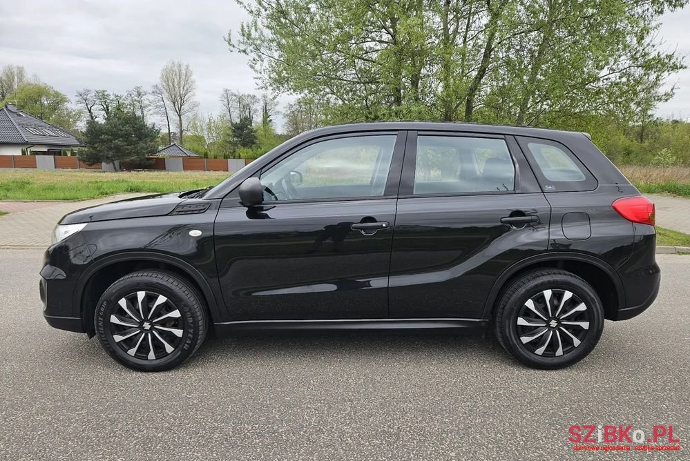2015' Suzuki Vitara photo #3