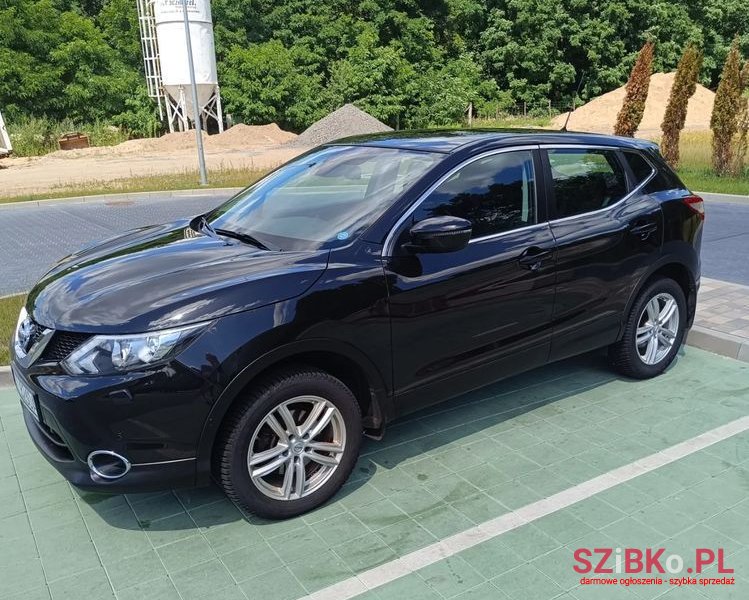 2015' Nissan Qashqai 1.5 Dci N-Tec photo #5