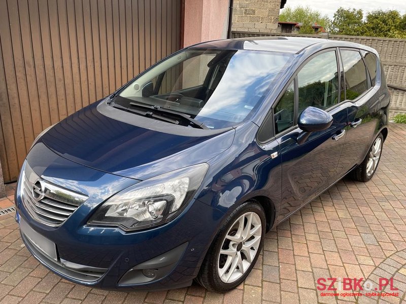 2011' Opel Meriva 1.7 Cdti Cosmo photo #2