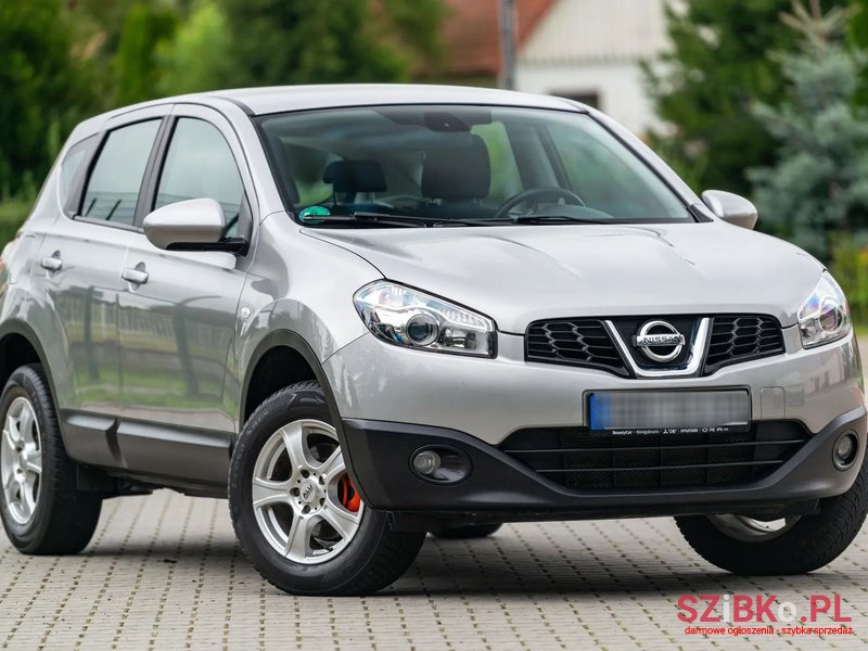 2011' Nissan Qashqai photo #1