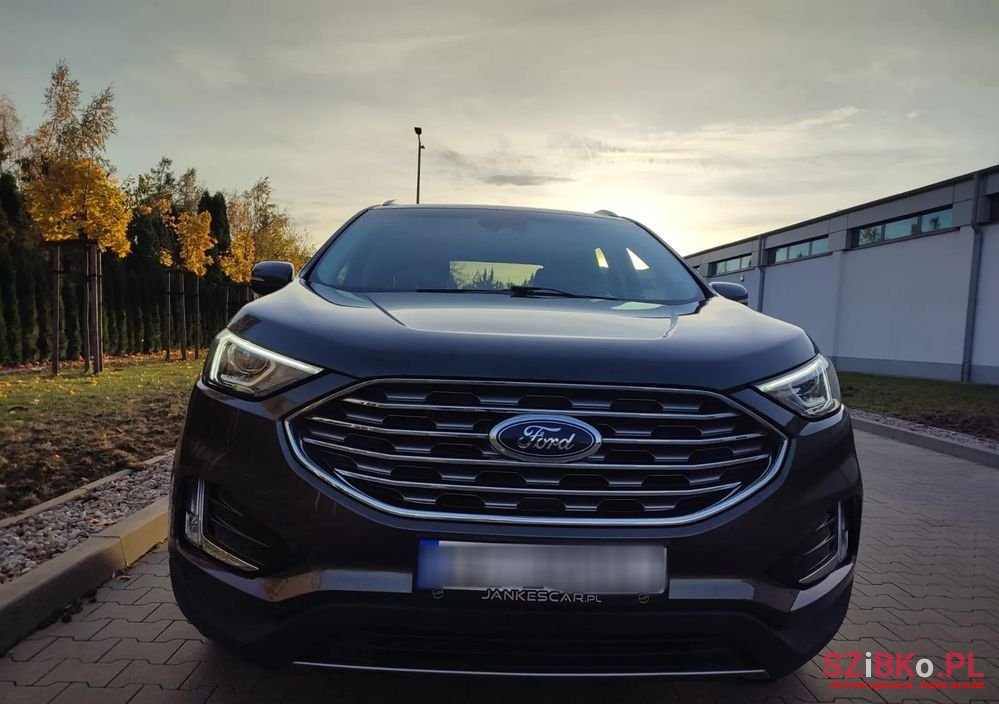 2019' Ford Edge photo #4