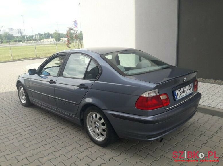 1998' BMW 318 photo #1