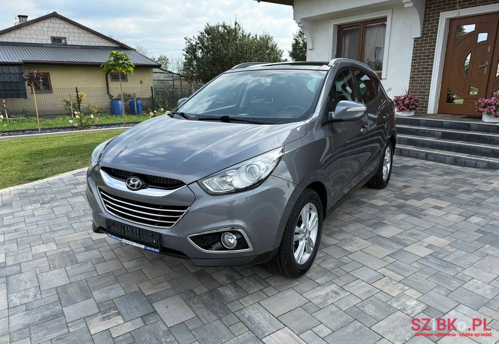 2012' Hyundai ix35 photo #4