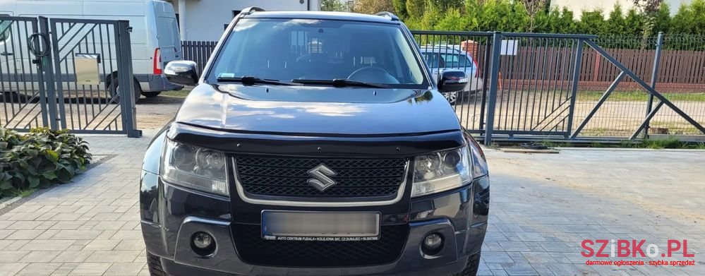2008' Suzuki Grand Vitara 2.4 De Luxe photo #1