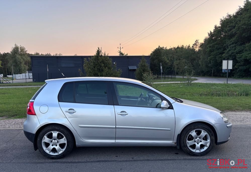 2008' Volkswagen Golf 1.4 Tsi Trendline photo #3