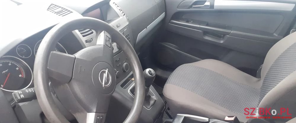 2006' Opel Zafira photo #4