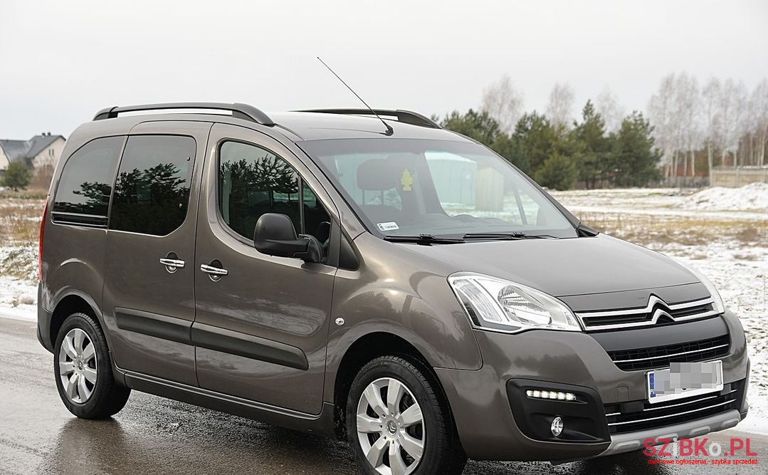 2017' Citroen Berlingo photo #2