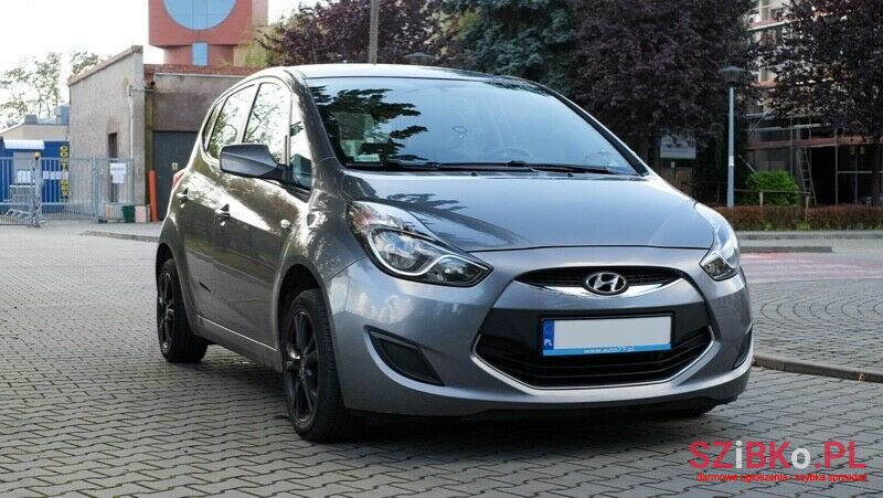 2013' Hyundai ix20 photo #2