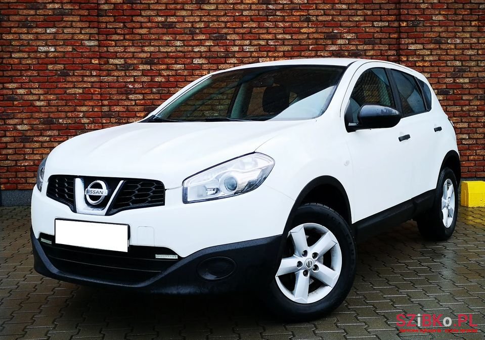 2011' Nissan Qashqai photo #1
