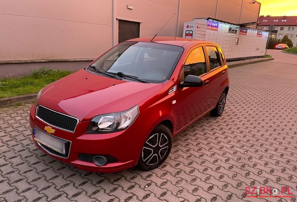 2011' Chevrolet Aveo photo #1