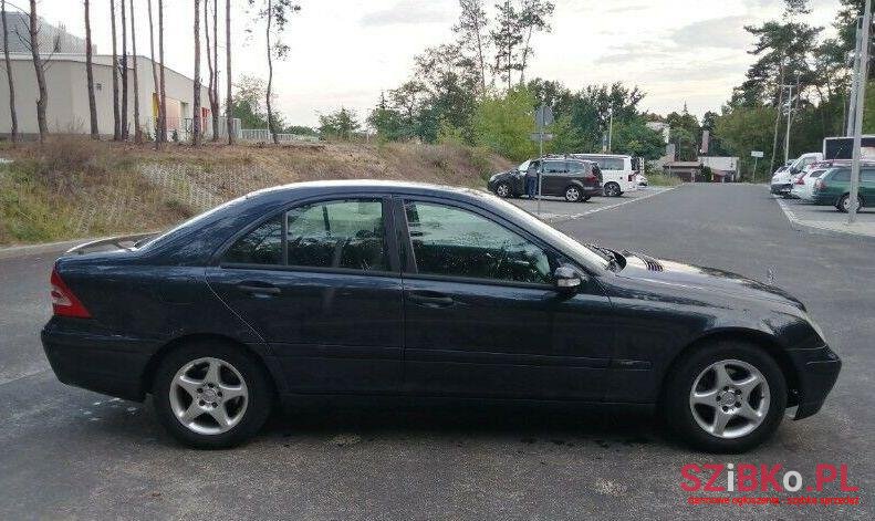 2003' Mercedes-Benz Klasa C photo #1