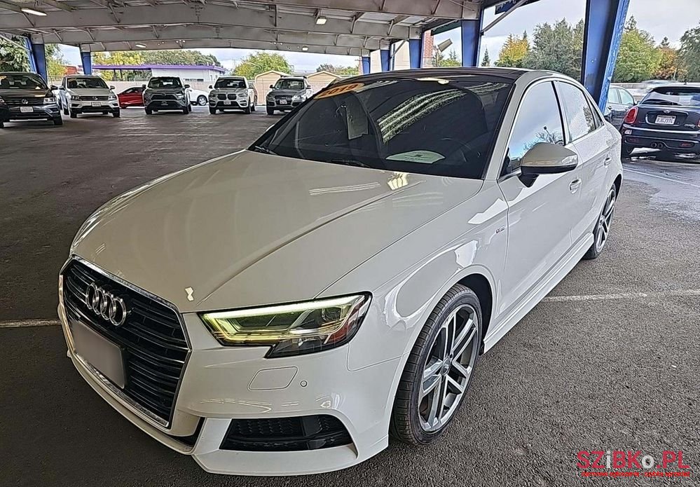2019' Audi A3 photo #2