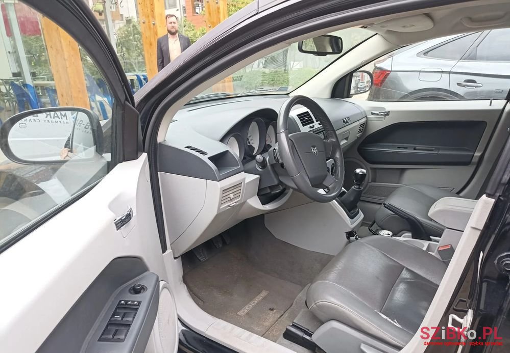 2007' Dodge Caliber 2.0 Crd Sxt photo #5