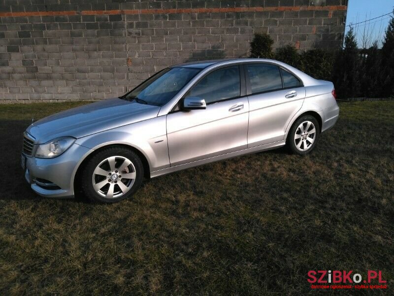 2012' Mercedes-Benz Klasa C photo #4