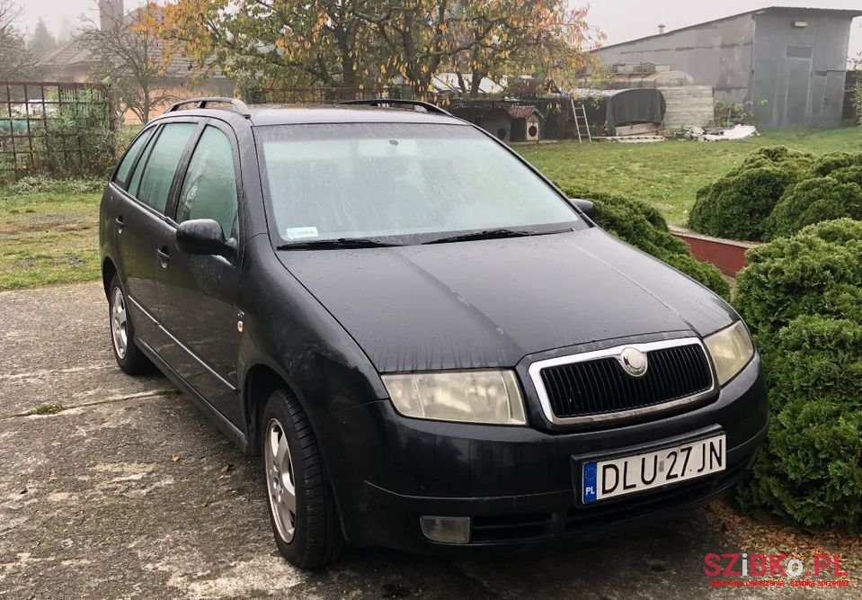 2001' Skoda Fabia photo #4