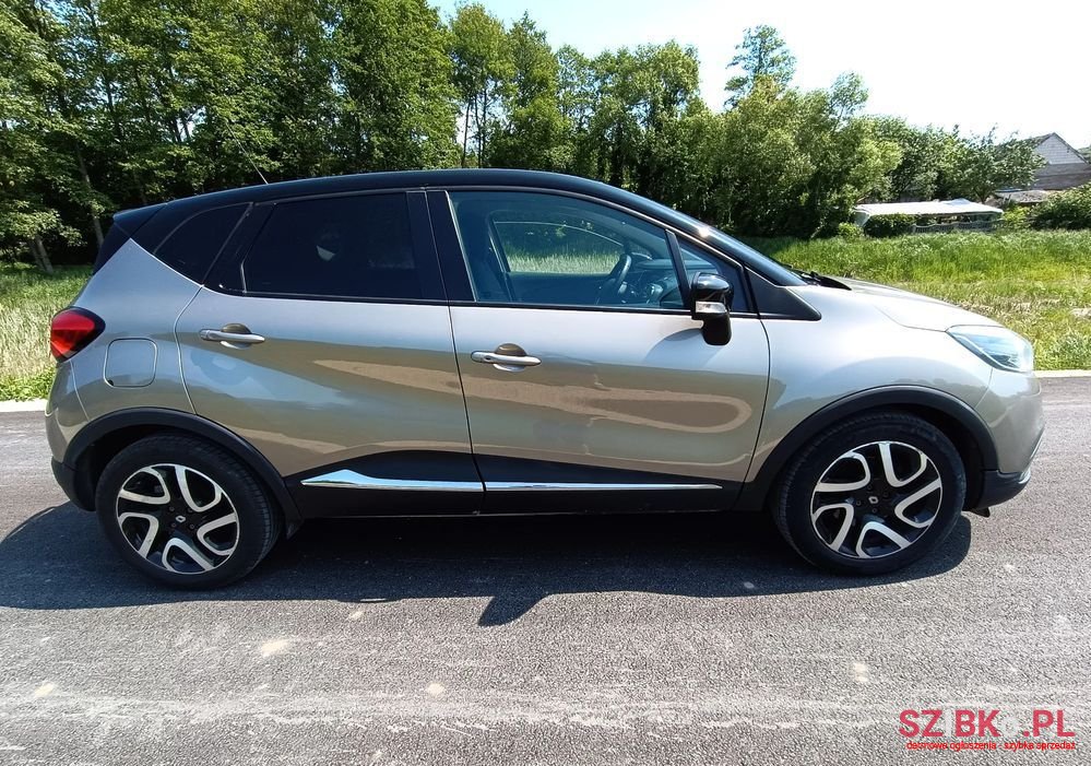 2015' Renault Captur Energy photo #5