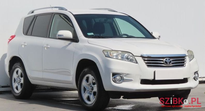 2010' Toyota RAV4 photo #1