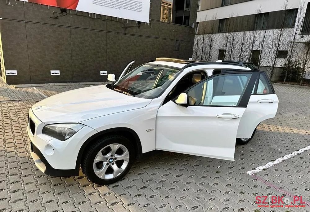 2012' BMW X1 Sdrive18D photo #1