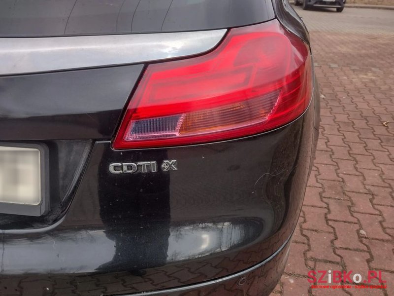 2010' Opel Insignia photo #6