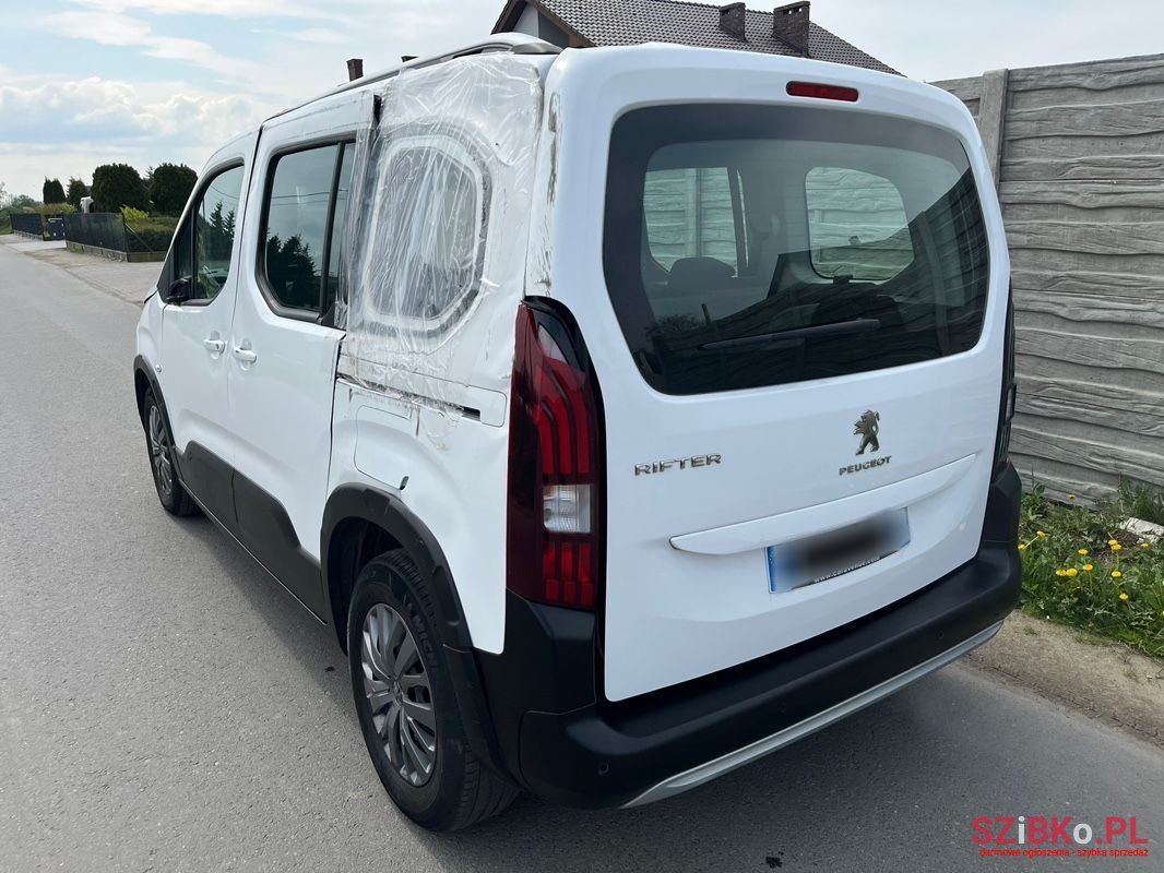 2019' Peugeot Rifter photo #4