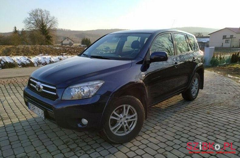 2007' Toyota Rav-4 photo #1