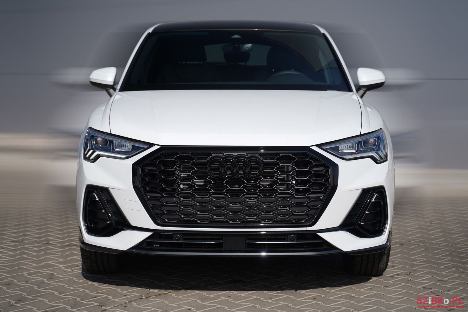 2023' Audi Q3 photo #1