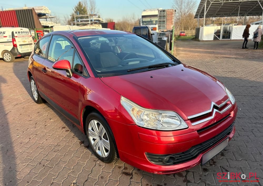 2007' Citroen C4 1.6 16V Impress photo #3