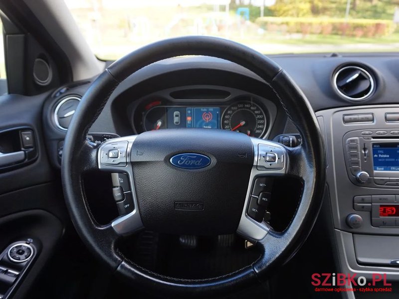 2008' Ford Mondeo 1.8 Tdci Ghia photo #6