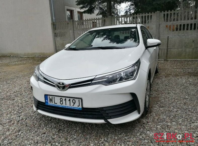 2017' Toyota Corolla photo #1