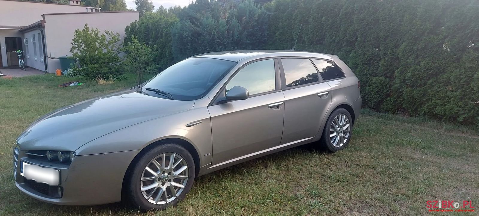 2007' Alfa Romeo 159 photo #1