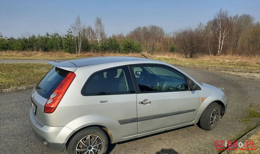 2006' Ford Fiesta 1.3 Ambiente photo #4