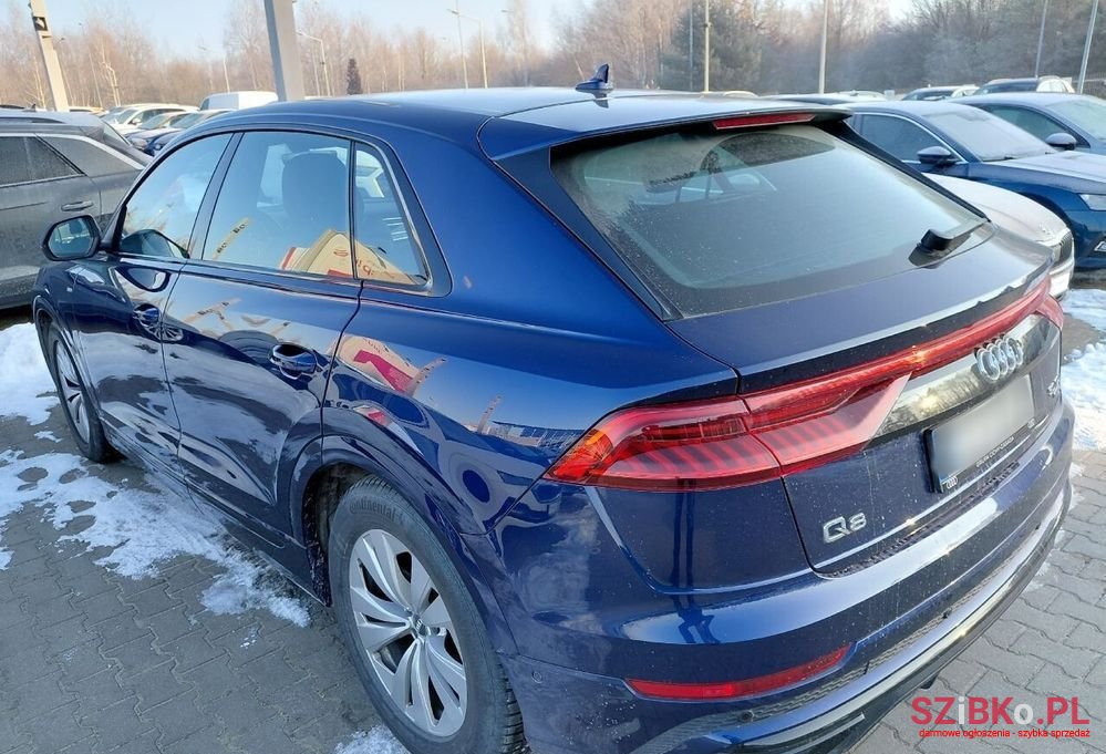2023' Audi Q8 photo #6