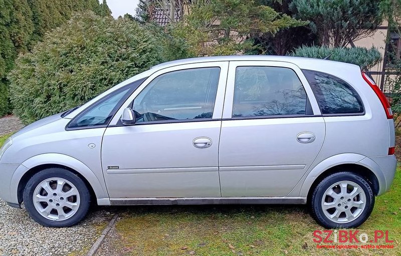 2005' Opel Meriva 1.4 Cosmo photo #2